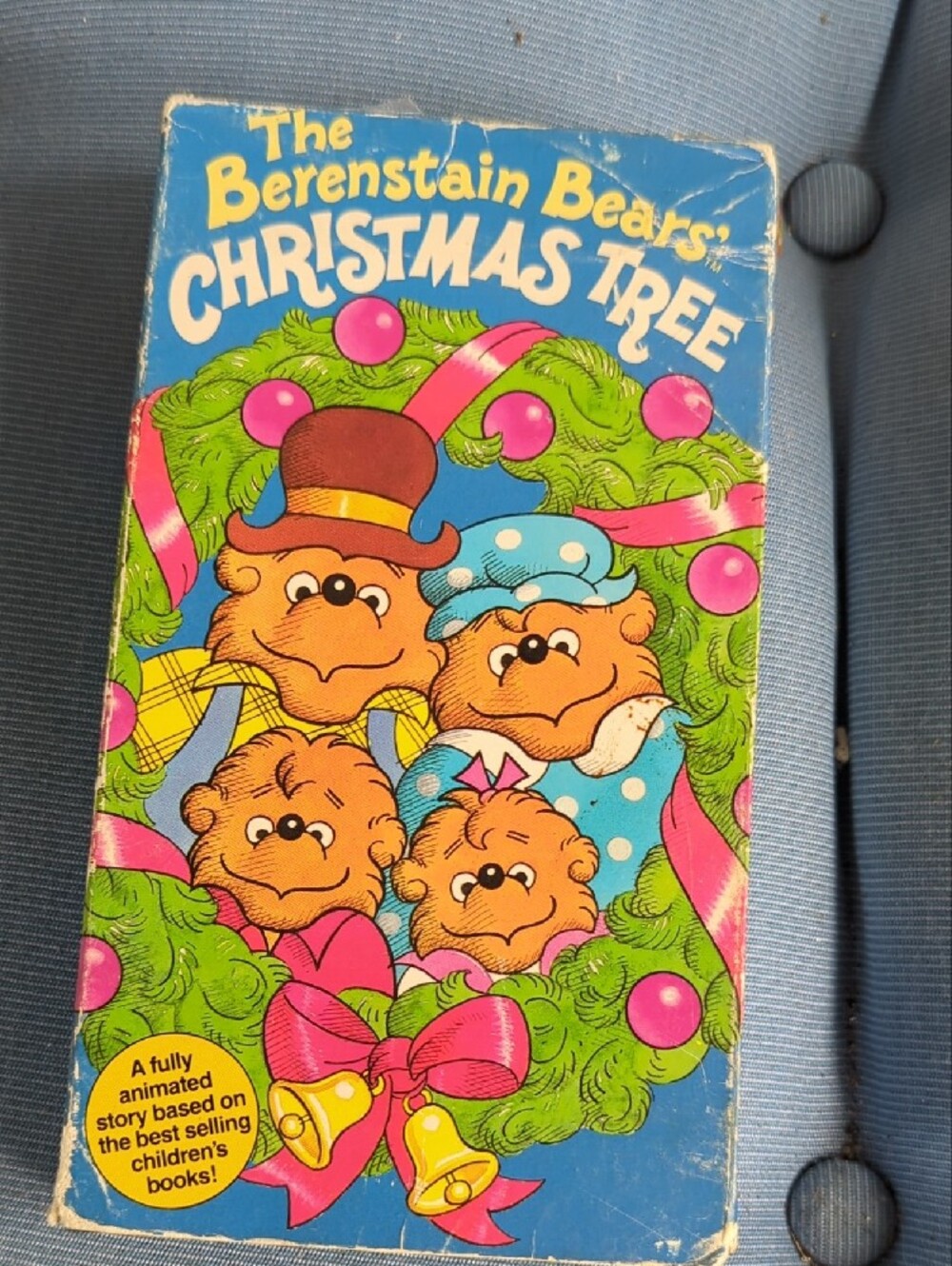 Classic Kids Holiday VHS Collection Including Rudolph and Frosty the Snowman - Picture 5 of 6